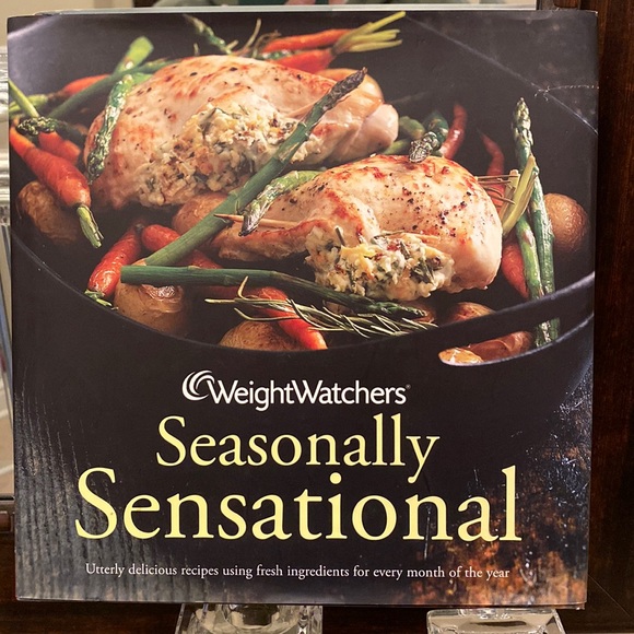Weight Watchers Other - Weight Watchers Seasonally Sensational hardback Cookbook  176 pages